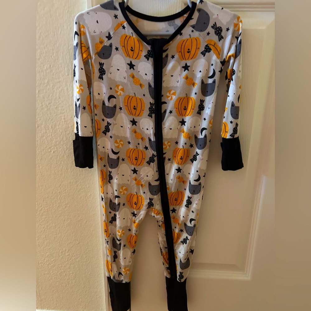 Little Sleepies Boo Crew Zippy